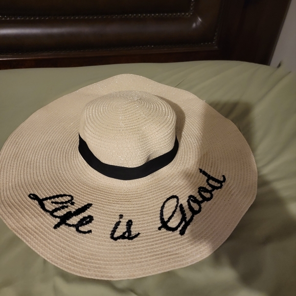 Life is good hat - Picture 1 of 3